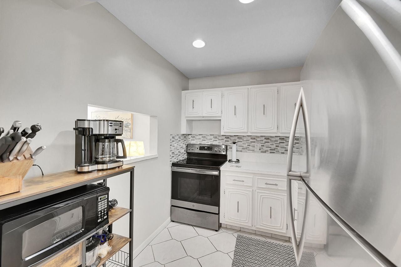 632 Snug Harbor Drive, Unit D3, Boynton Beach, FL 33435 Photo