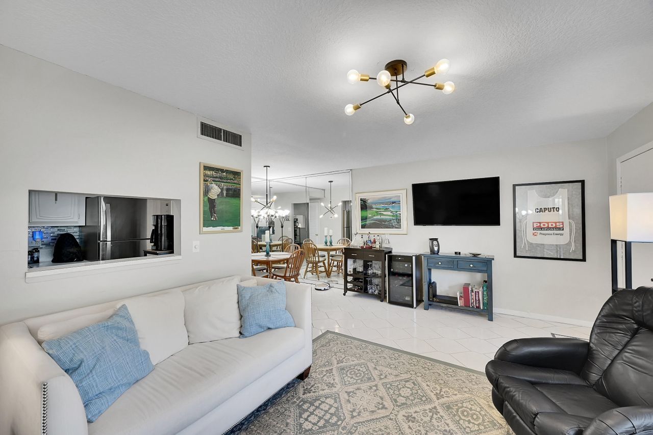 632 Snug Harbor Drive, Unit D3, Boynton Beach, FL 33435 Photo