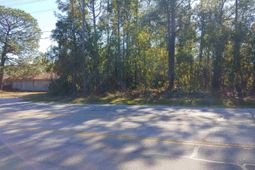 734 Pine Ridge Drive photo 4