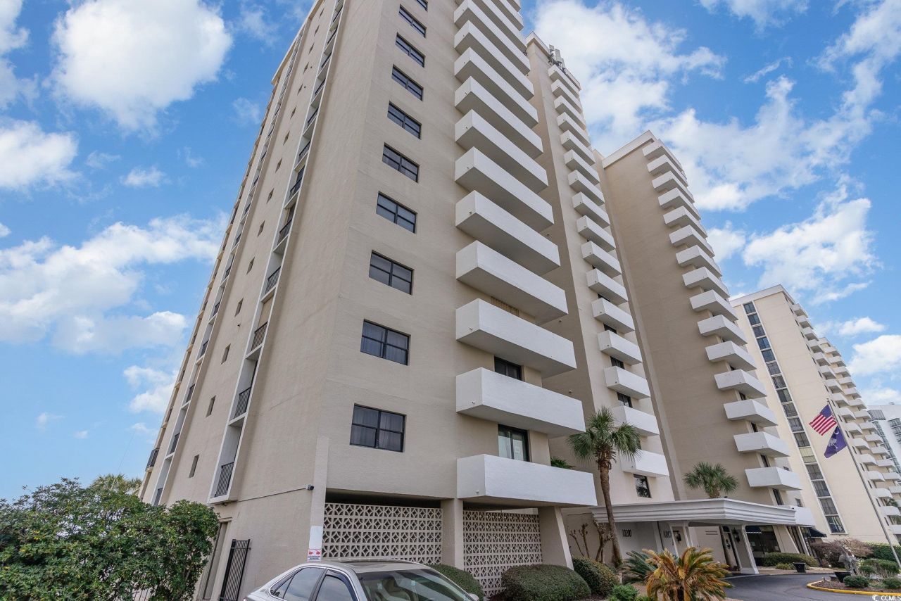 10200 Beach Club Dr. Photo 32