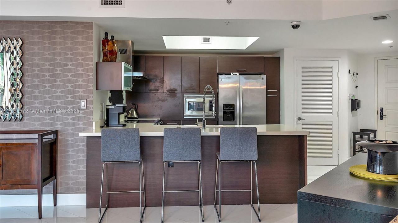 200 Sunny Isles Blvd, Unit 2-701, Sunny Isles Beach, FL 33160 Photo