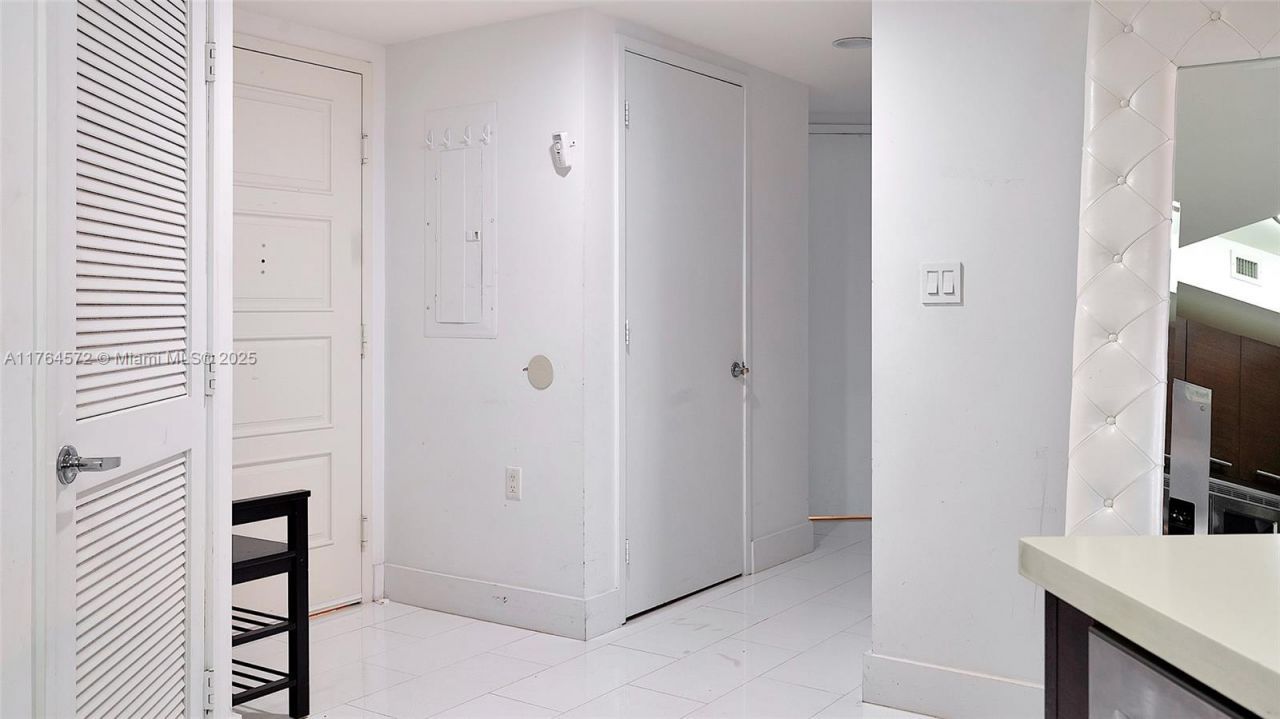 200 Sunny Isles Blvd, Unit 2-701, Sunny Isles Beach, FL 33160 Photo