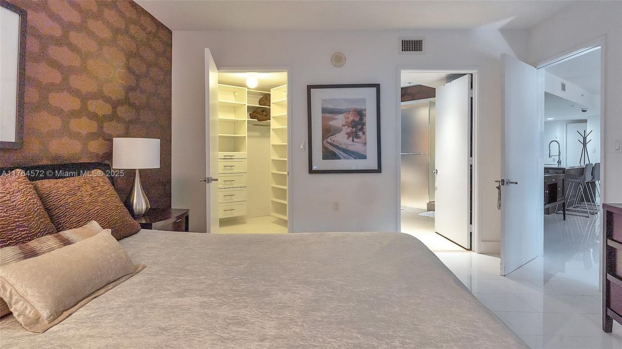 200 Sunny Isles Blvd, Unit 2-701, Sunny Isles Beach, FL 33160 Photo