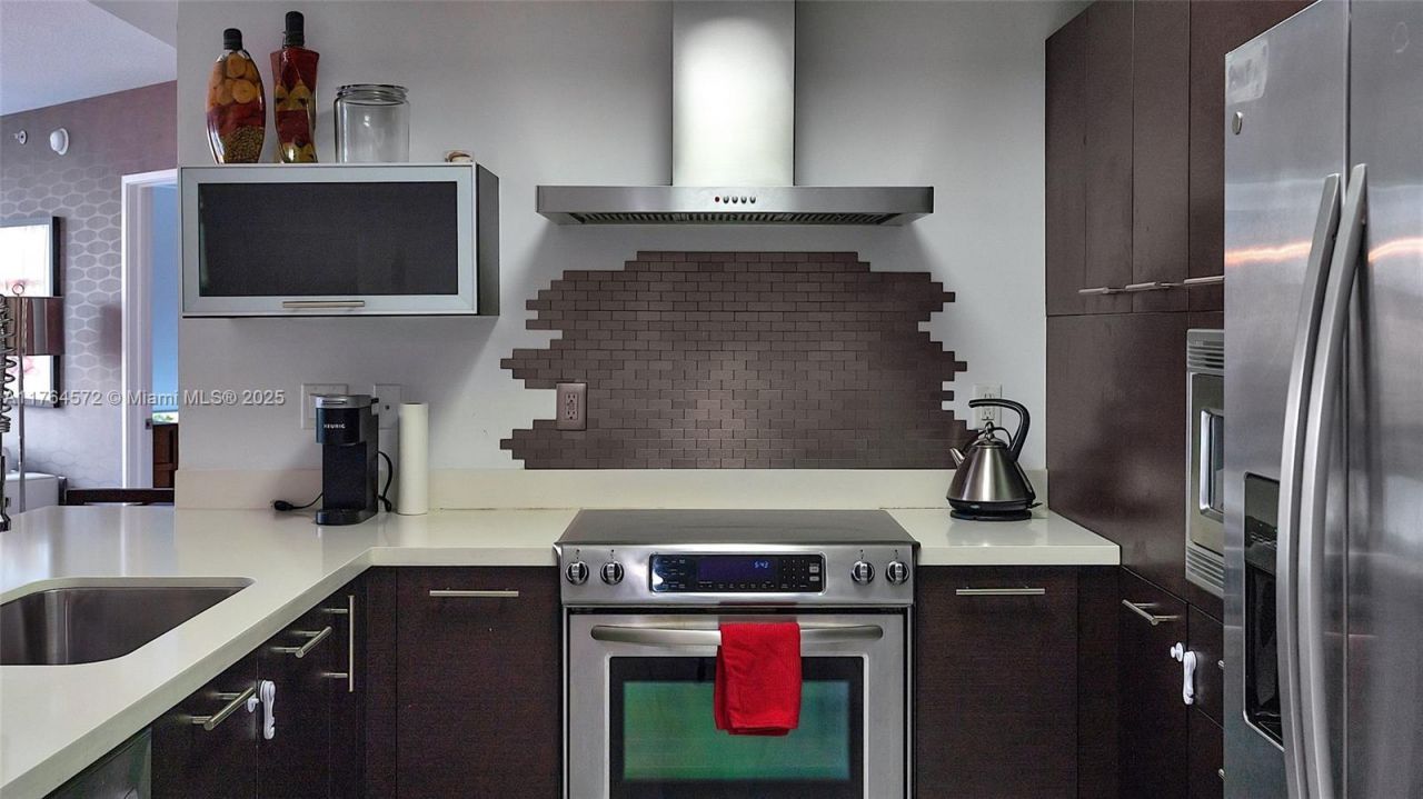 200 Sunny Isles Blvd, Unit 2-701, Sunny Isles Beach, FL 33160 Photo