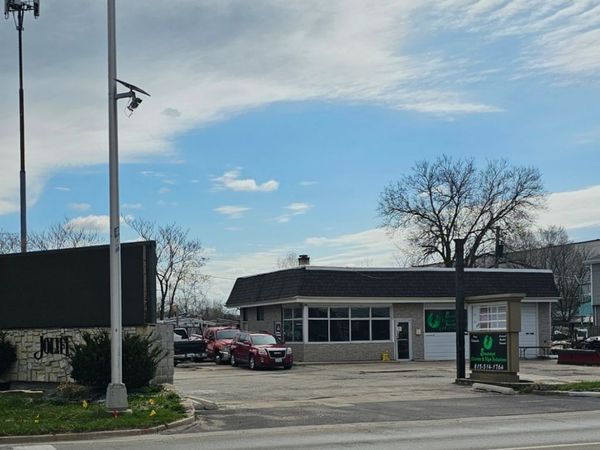 1122 Collins Street, Joliet, IL 60432