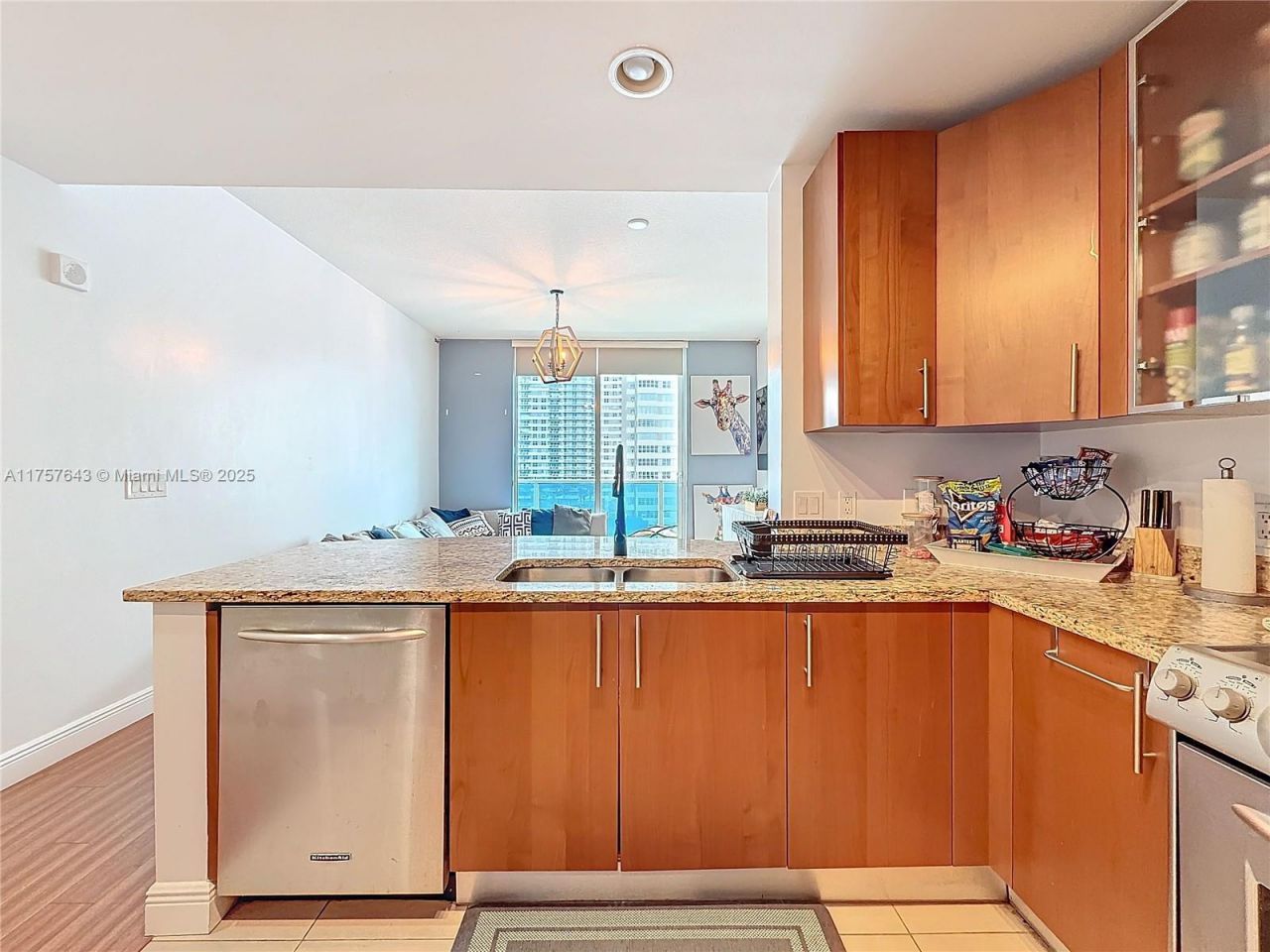 1945 S Ocean Dr, Unit 605, Hallandale Beach, FL 33009 Photo