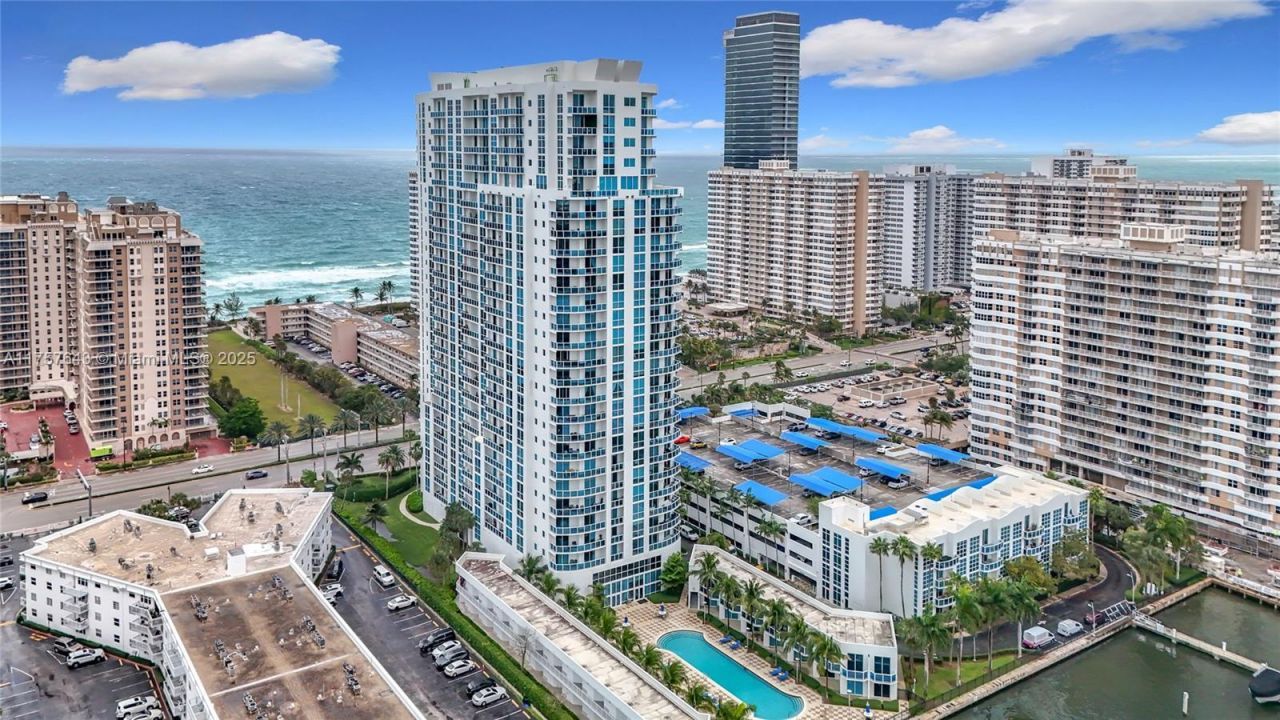 1945 S Ocean Dr, Unit 605, Hallandale Beach, FL 33009 Photo