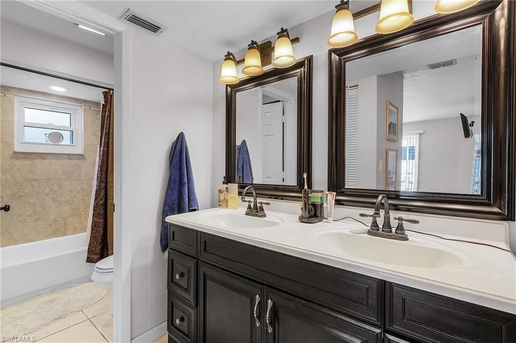 3319 Surfside Blvd, Cape Coral, FL 33914 Photo