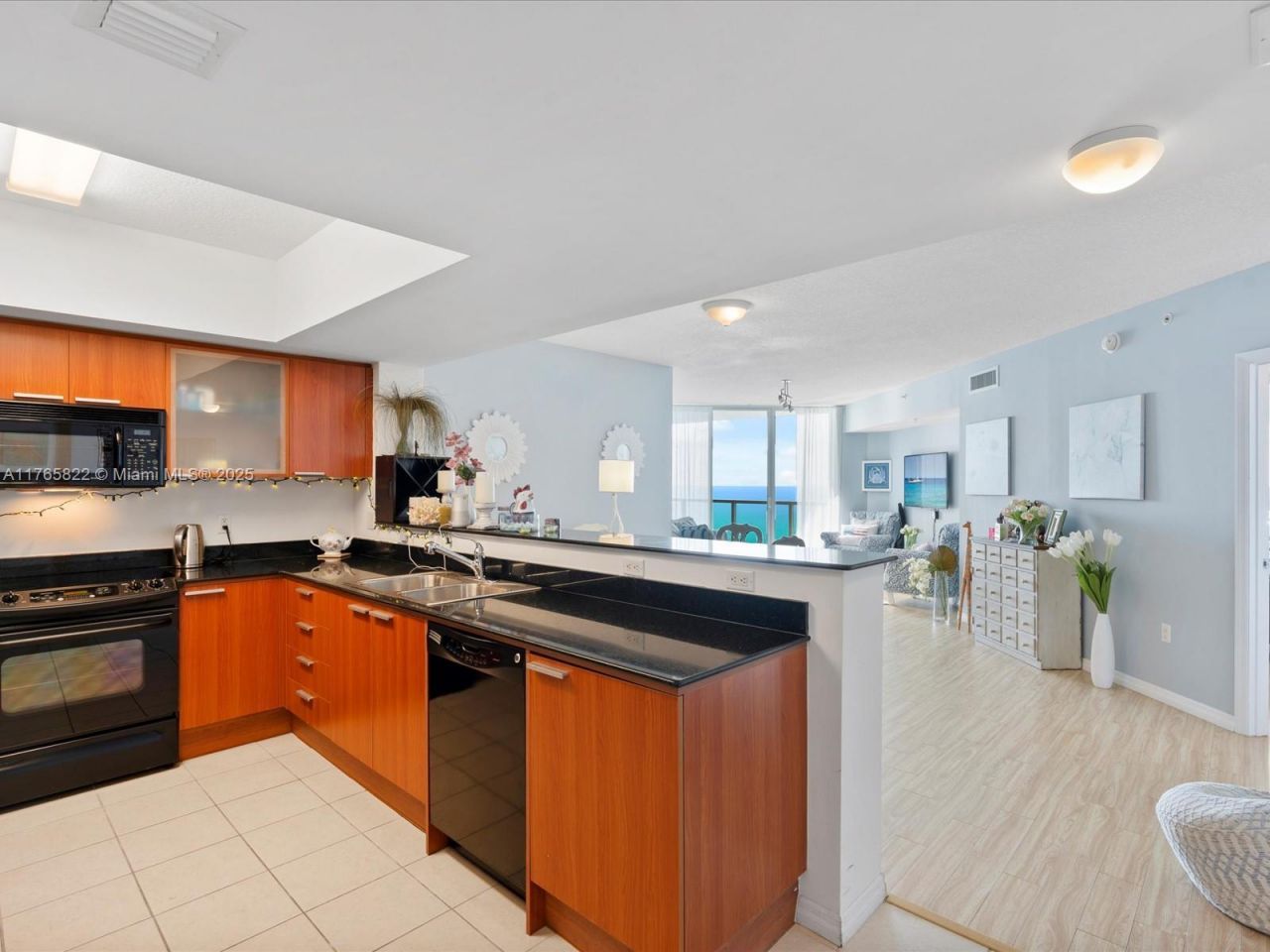 16699 Collins Ave, Unit 3710, Sunny Isles Beach, FL 33160 Photo