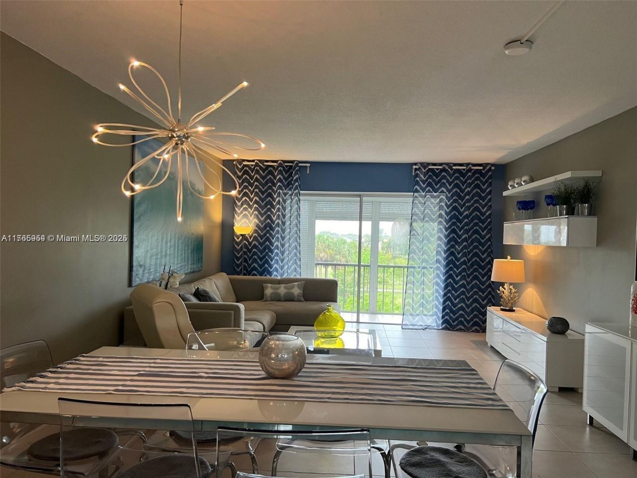 4800 Hillcrest Ln, Unit 402, Hollywood, FL 33021 Photo