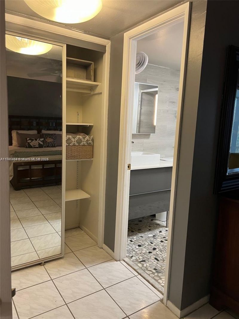 4800 Hillcrest Ln, Unit 402, Hollywood, FL 33021 Photo