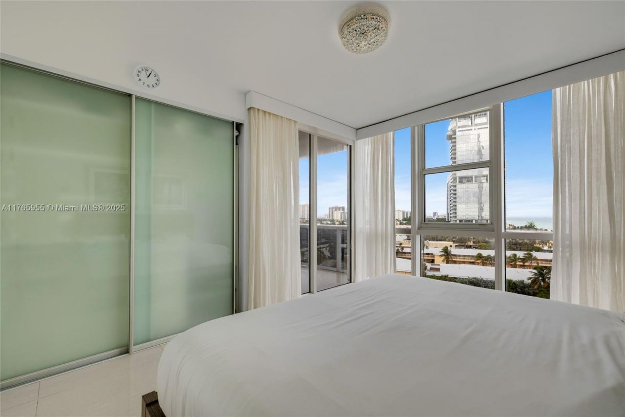 18201 Collins Ave, Unit 902, Sunny Isles Beach, FL 33160 Photo