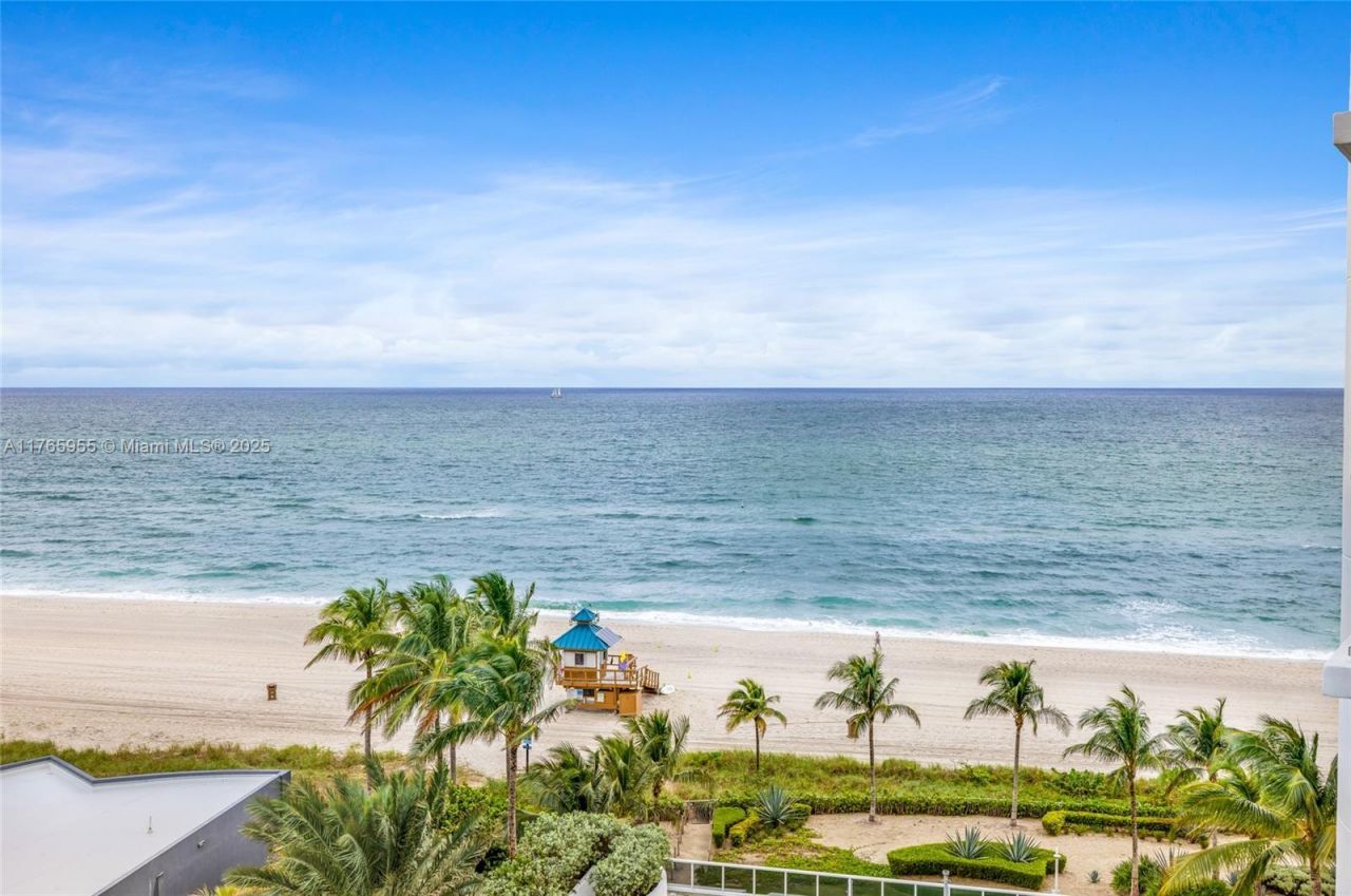 18201 Collins Ave, Unit 902, Sunny Isles Beach, FL 33160 Photo