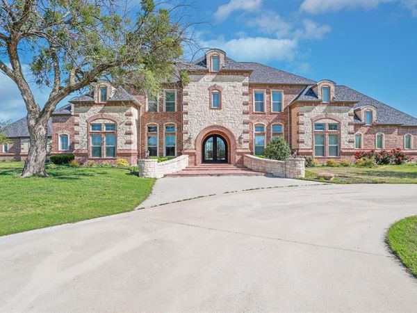 1200 McReynolds Road, Sanger, TX 76266