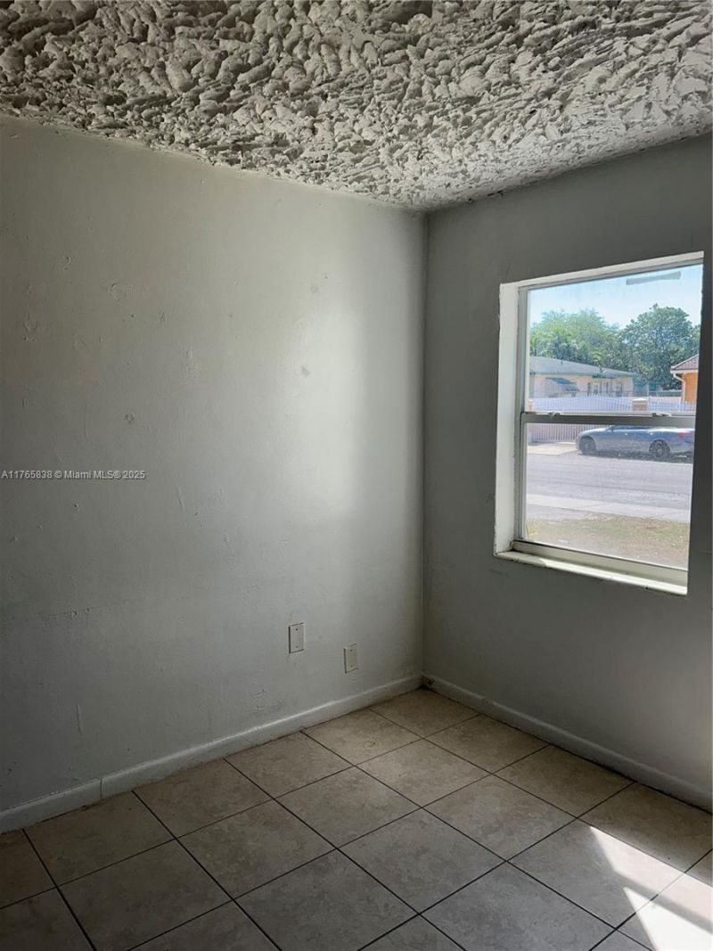 1513 NW 81st St, Unit 1513, Miami, FL 33147 Photo