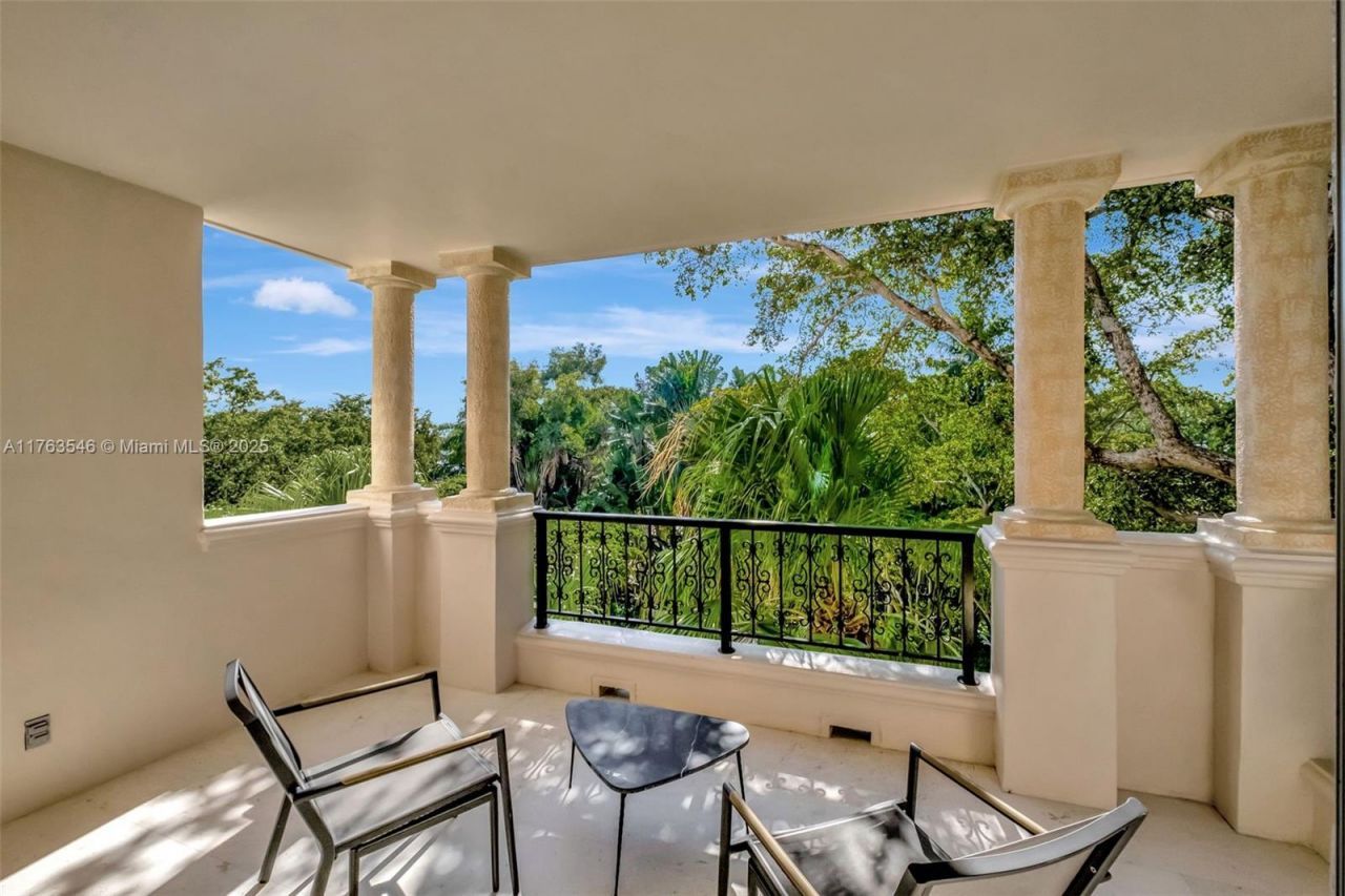 19136 Fisher Island Dr, Unit 19136, Miami Beach, FL 33109 Photo