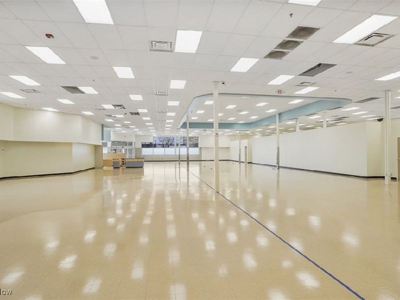 475 E 185th, Cleveland, OH 44119 Photo 11