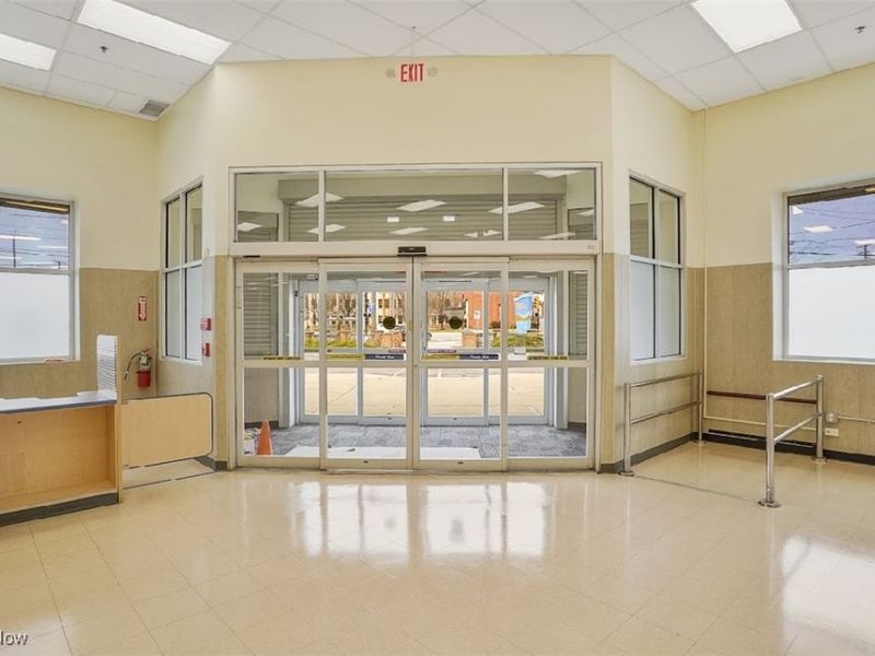 475 E 185th, Cleveland, OH 44119 Photo 18