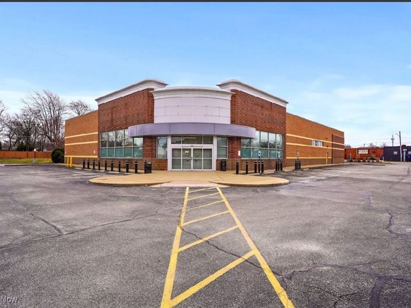 475 E 185th, Cleveland, OH 44119 Photo 2