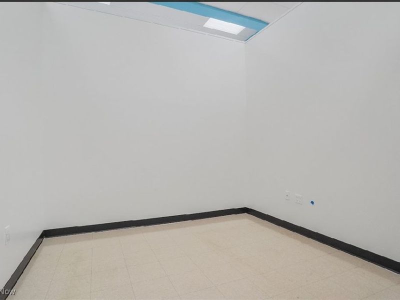 475 E 185th, Cleveland, OH 44119 Photo 24