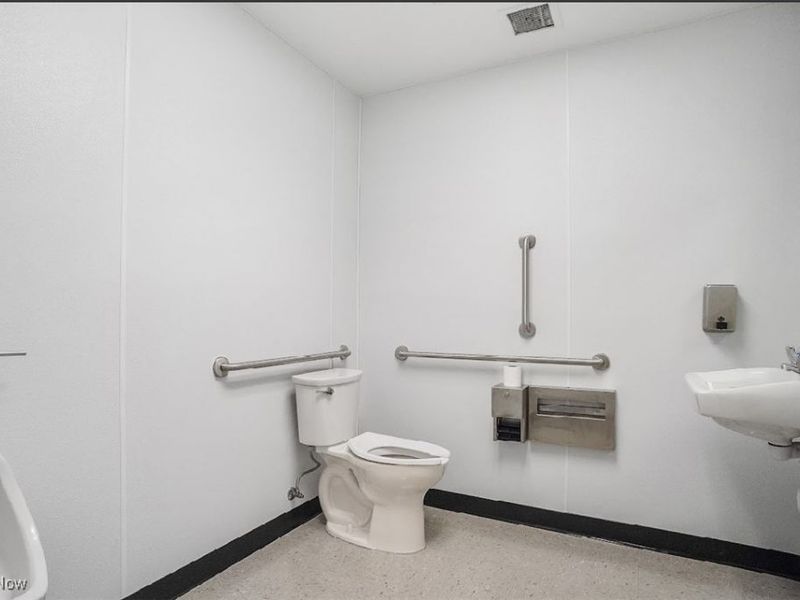 475 E 185th, Cleveland, OH 44119 Photo 34