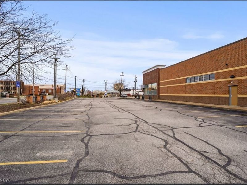 475 E 185th, Cleveland, OH 44119 Photo 7