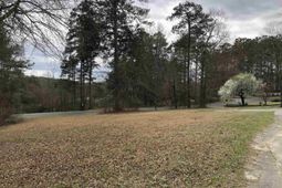 6 Fairway Ln photo 4