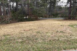 8 Fairway Ln photo 4