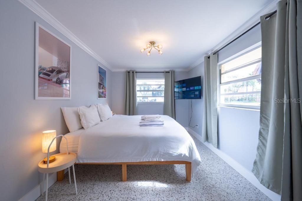 648 Poinsettia Avenue, Clearwater Beach, FL 33767 Photo