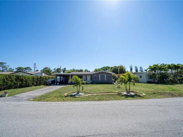 1862 Moreno AVE, FORT MYERS, FL 33901