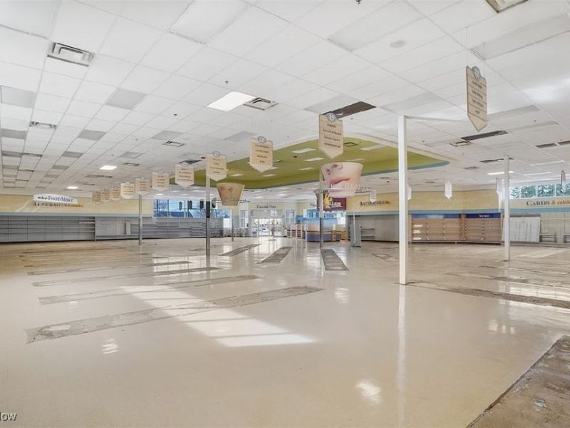 7800 Cleveland, North Canton, OH 44702 Photo 10