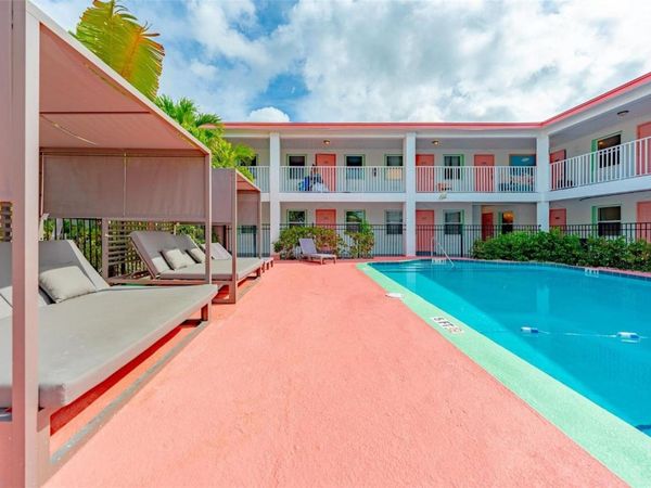 333 HAMDEN DRIVE, CLEARWATER BEACH, FL 33767