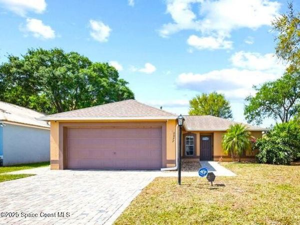 2977 Sebastian Lane, Melbourne, FL 32935