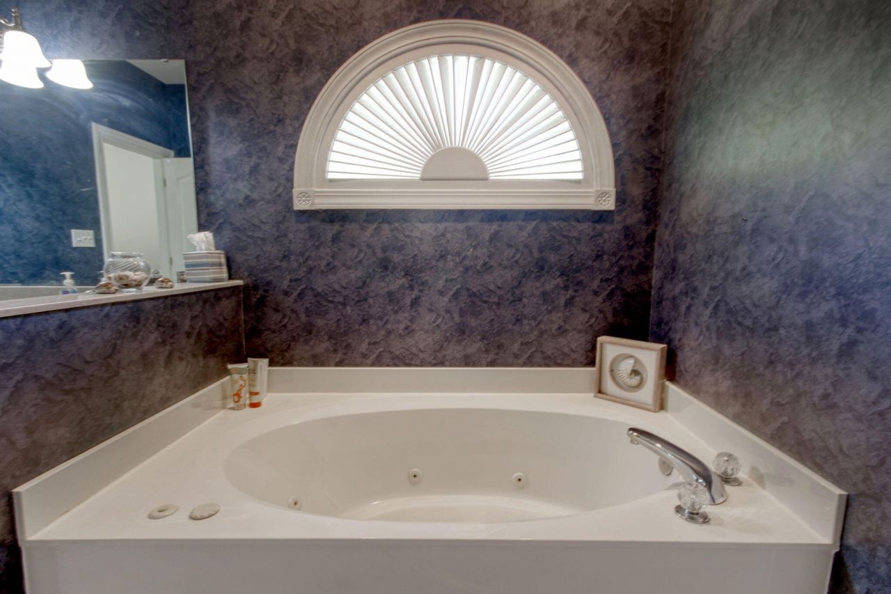 75 Haig Court Photo 24