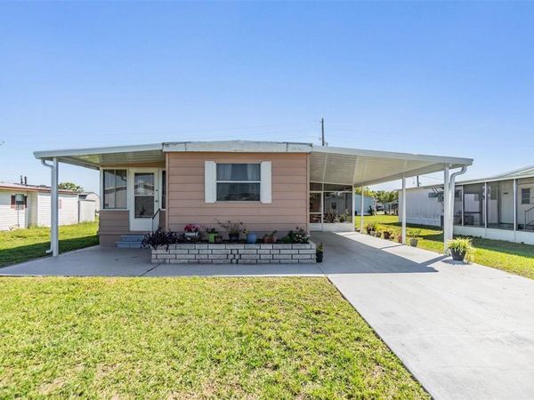 37246 EILEEN AVENUE, ZEPHYRHILLS, FL 33542