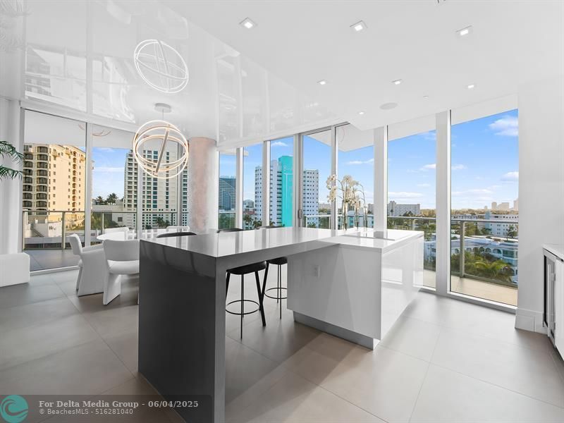 701 N Fort Lauderdale Beach Boulevard, Unit 605, Fort Lauderdale, FL 33304 Photo