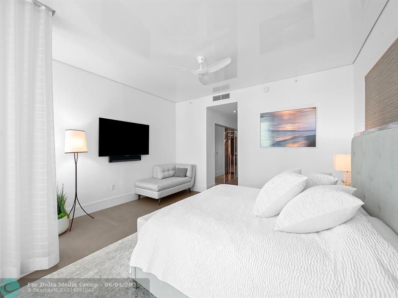 701 N Fort Lauderdale Beach Boulevard, Unit 605, Fort Lauderdale, FL 33304 Photo