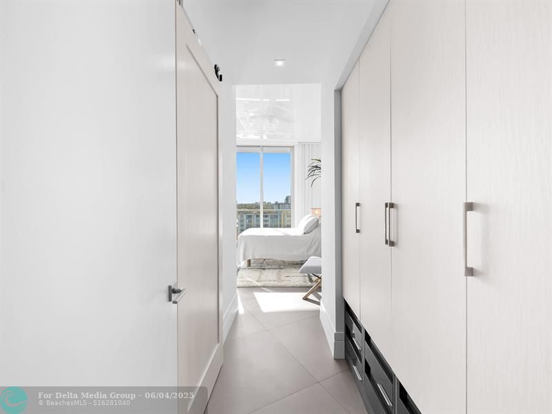 701 N Fort Lauderdale Beach Boulevard, Unit 605, Fort Lauderdale, FL 33304 Photo