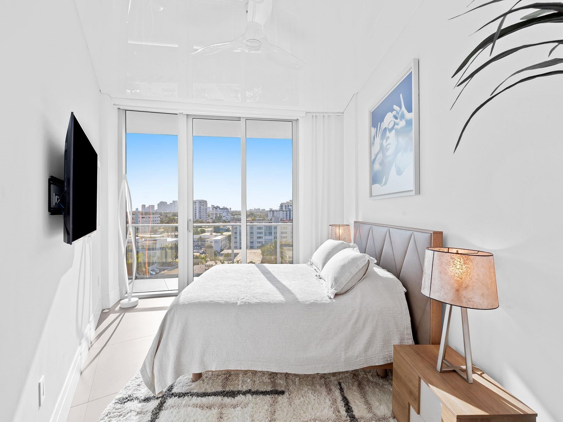 701 N Fort Lauderdale Beach Boulevard, Unit 605, Fort Lauderdale, FL 33304 Photo