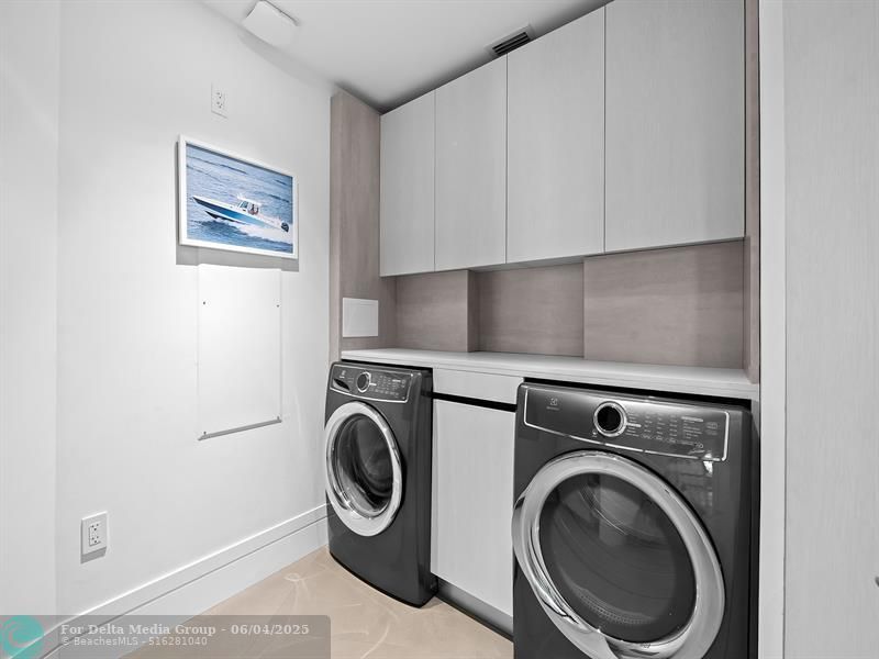 701 N Fort Lauderdale Beach Boulevard, Unit 605, Fort Lauderdale, FL 33304 Photo