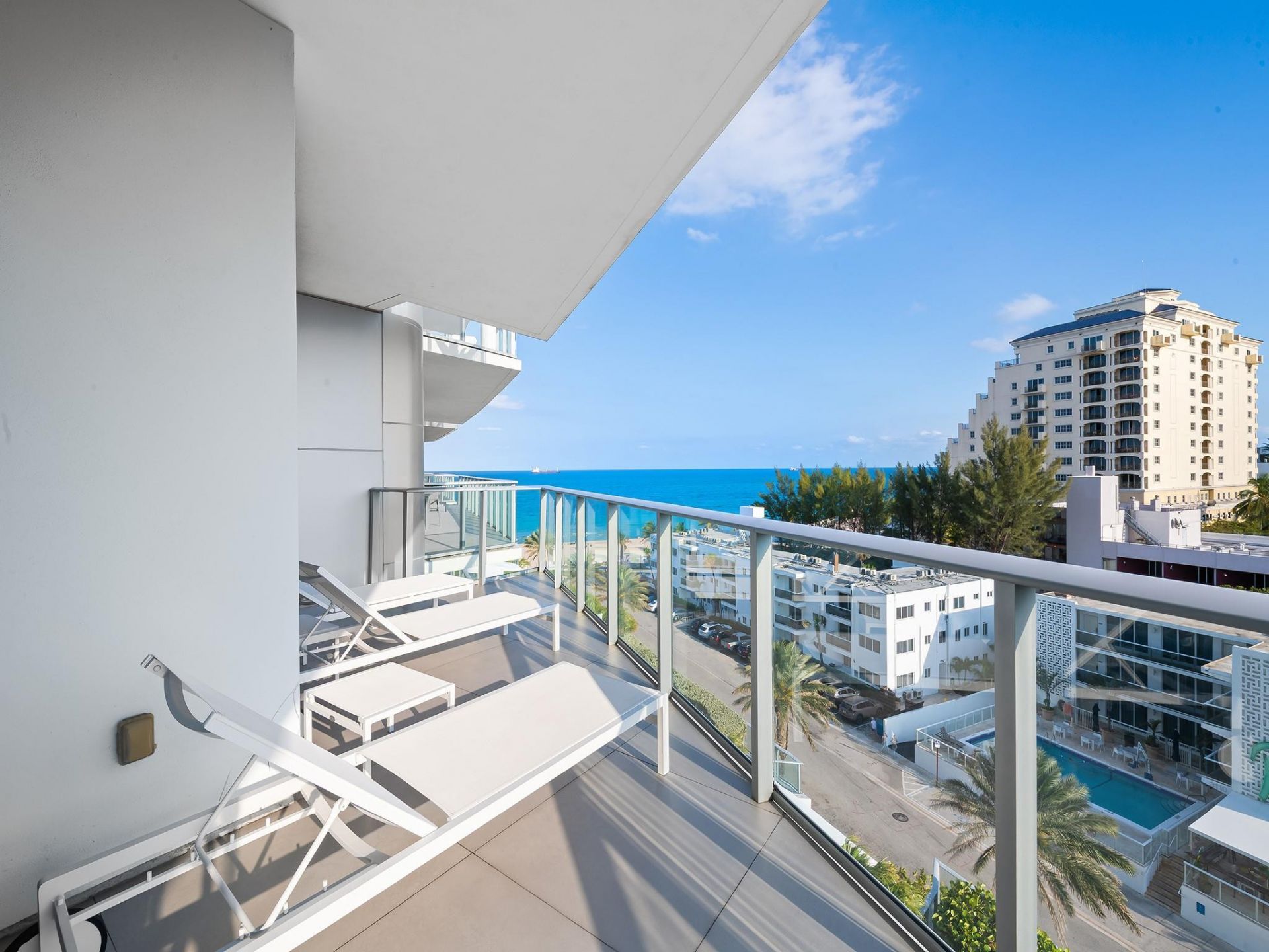 701 N Fort Lauderdale Beach Boulevard, Unit 605, Fort Lauderdale, FL 33304 Photo