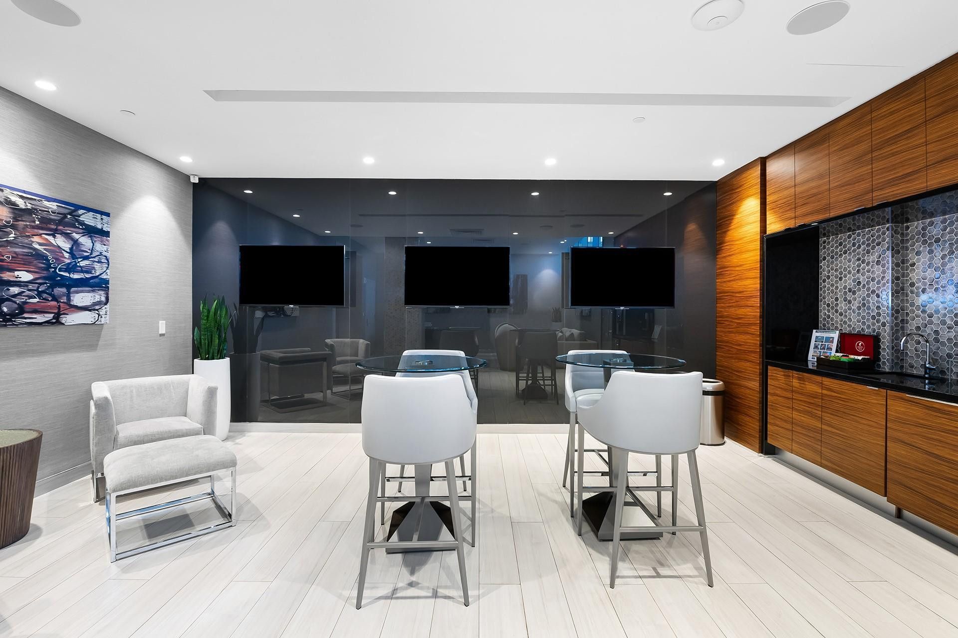 701 N Fort Lauderdale Beach Boulevard, Unit 605, Fort Lauderdale, FL 33304 Photo