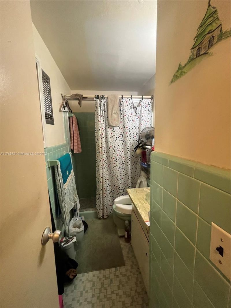 12665 NE 16th Ave, Unit 15, North Miami, FL 33161 Photo