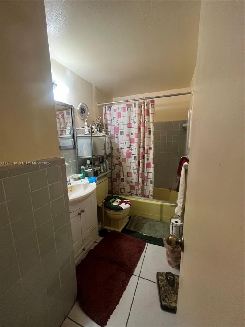 12665 NE 16th Ave, Unit 15, North Miami, FL 33161 Photo