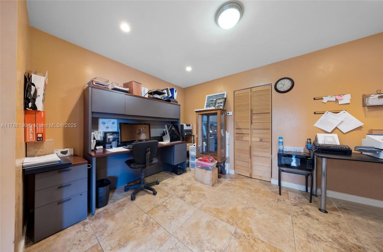 15241 NW 33rd Pl, Miami Gardens, FL 33054 Photo