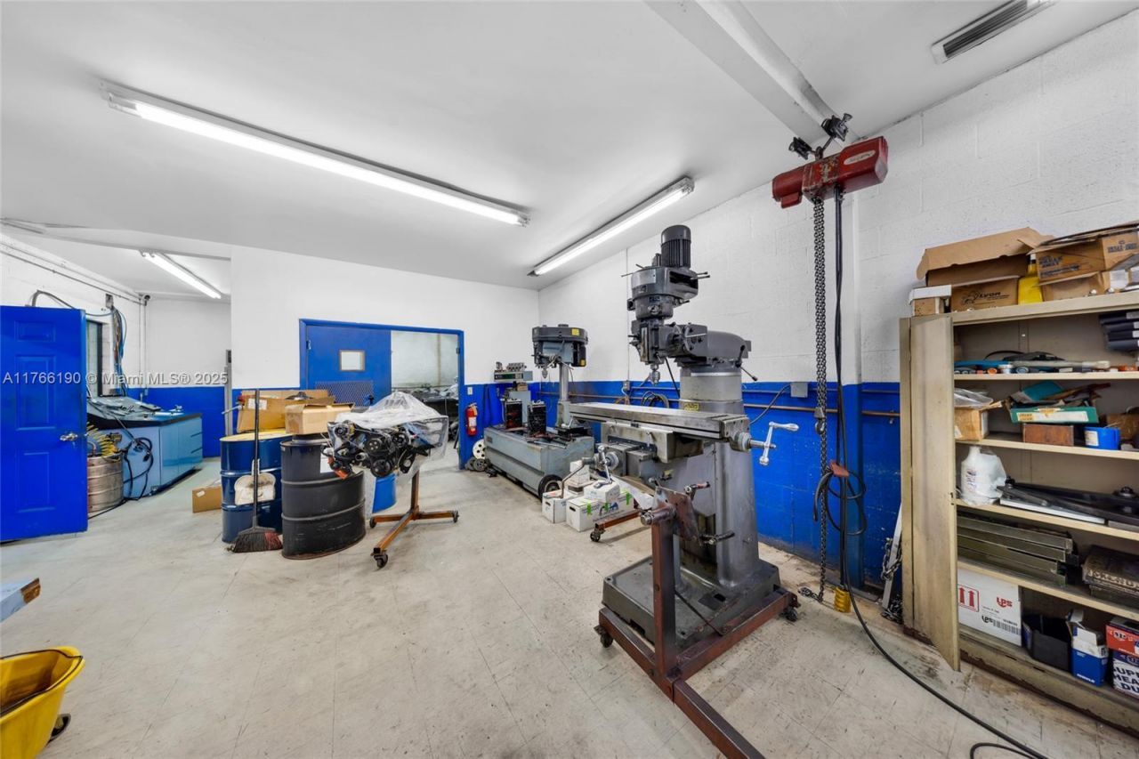 15241 NW 33rd Pl, Miami Gardens, FL 33054 Photo