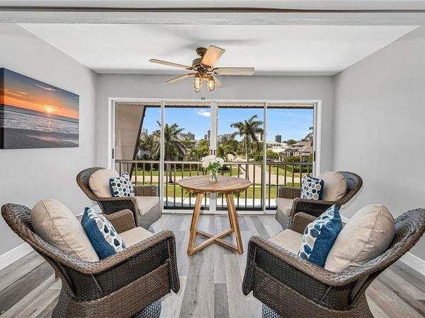 4200 Belair LN, Unit 303, NAPLES, FL 34103