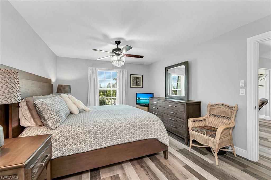 4200 Belair Ln, Unit 303, Naples, FL 34103 Photo