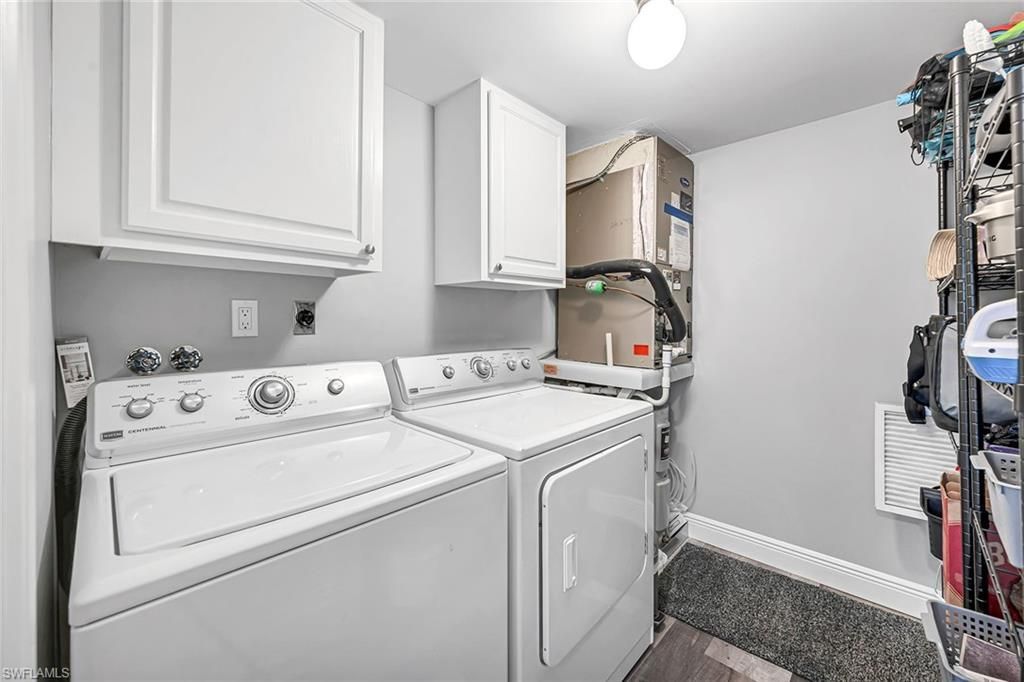 4200 Belair Ln, Unit 303, Naples, FL 34103 Photo