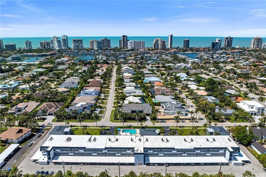 4200 Belair Ln, Unit 303, Naples, FL 34103 Photo